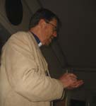 144-4437_IMG