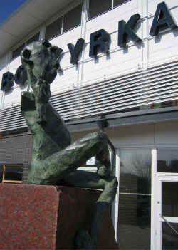 Botkyrkahallen (4).JPG (447426 byte)