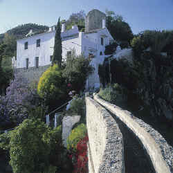 EsperanzaAqueduct1.jpg (417018 byte)