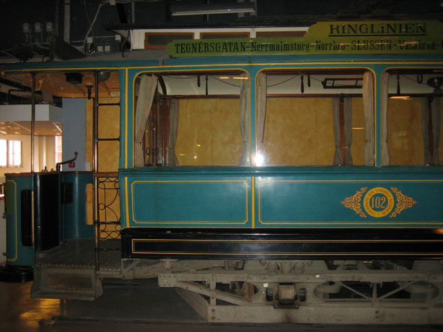 Tram (16)
