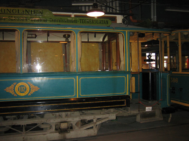 Tram (17)